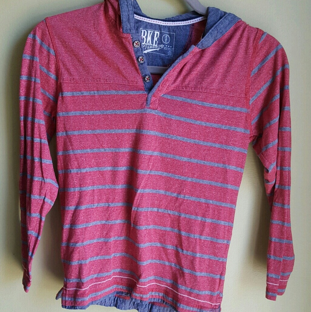 BKE Vintage long sleeve hooded shirt